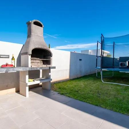 Villa Elite 1 & 2 With Two Pools *