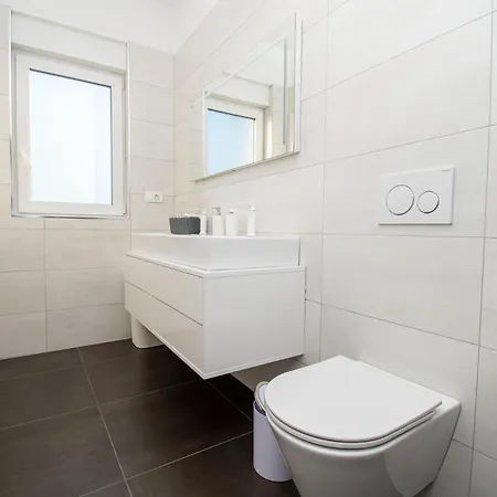 Villa Villa Elite 1 & 2 With Two Pools Pula